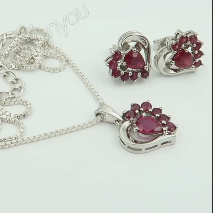 Massives Sterlingsilber Schmuckset mit RUBIN | Echter Edelstein | In Geschenkbox verpackt