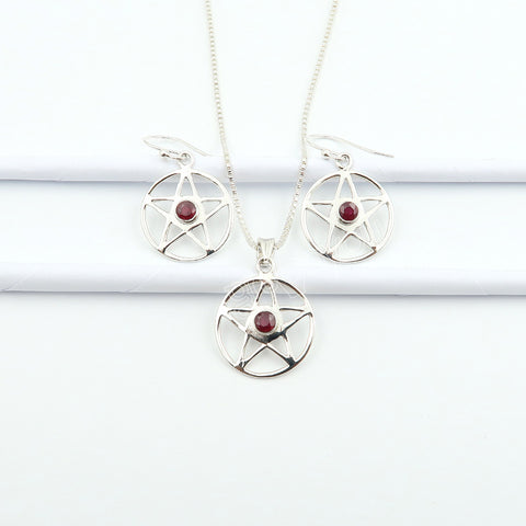 Schmuckset mit Ohrringen und Anhänger aus Sterlingsilber mit natürlichem Rubin – mit silberner Panzerkette